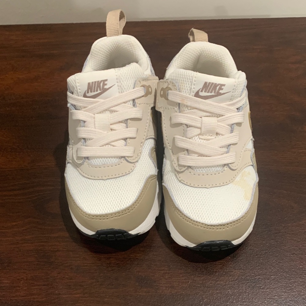 Nike Kids' White and Beige Sneakers